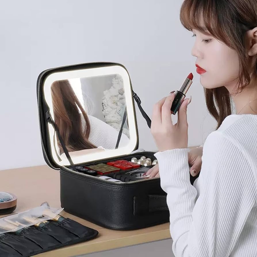 حقيبة مستحضرات التجميل green lino